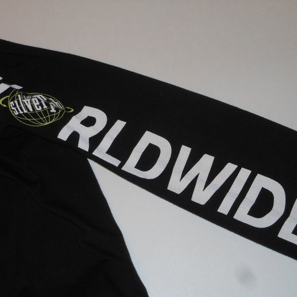 New Levi's Silver Tab graphic T shirt. - Picture 3 of 7